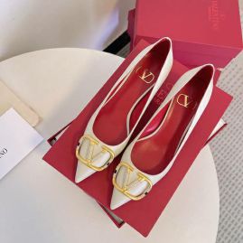 Picture of Valentino Shoes Women _SKUfw155760075fw